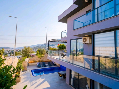  gece  -  Kasım
  | Kalkan Kızıltaş'ta Deniz Manzaralı, Jakuzili Lüks 10 Kişilik Villa